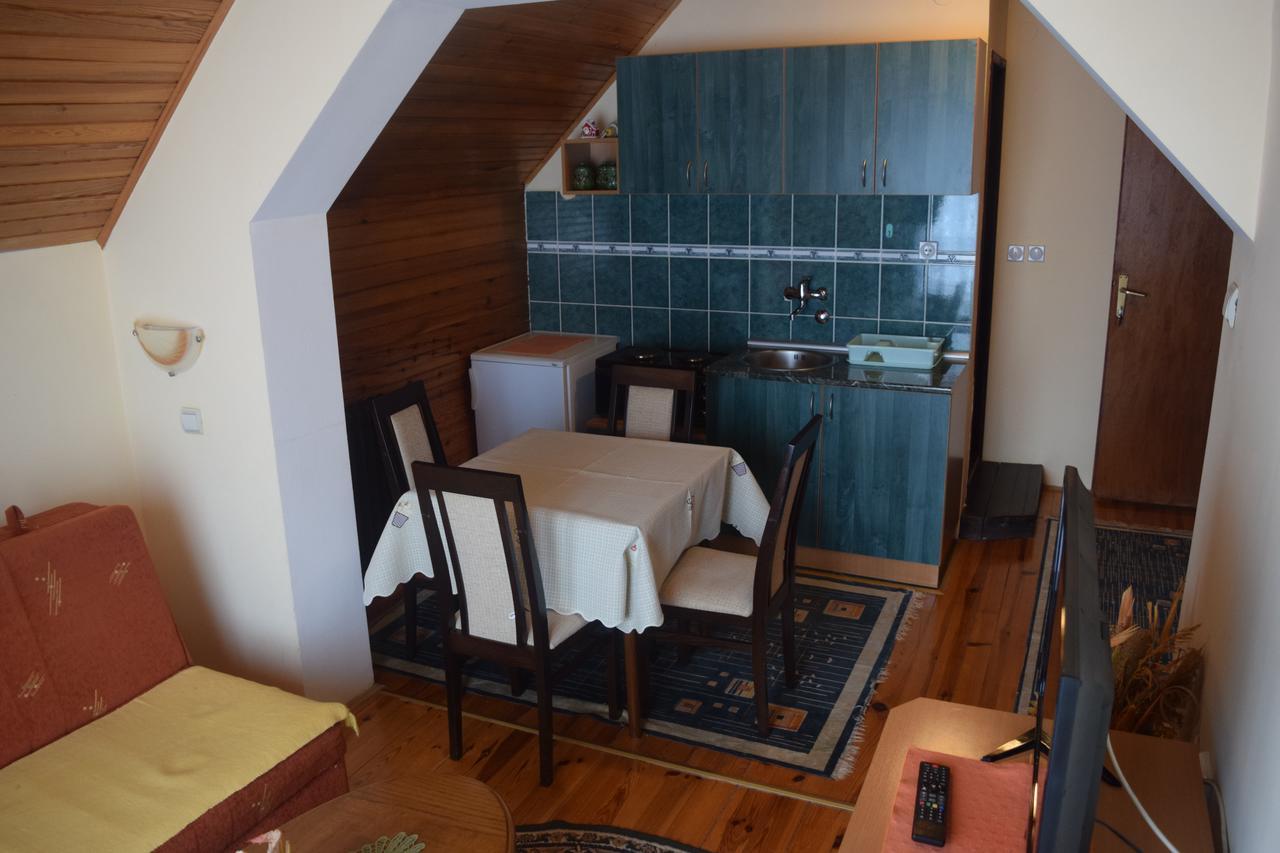 Bozovic Mv Apartments ซลาตีบอร์ ภายนอก รูปภาพ